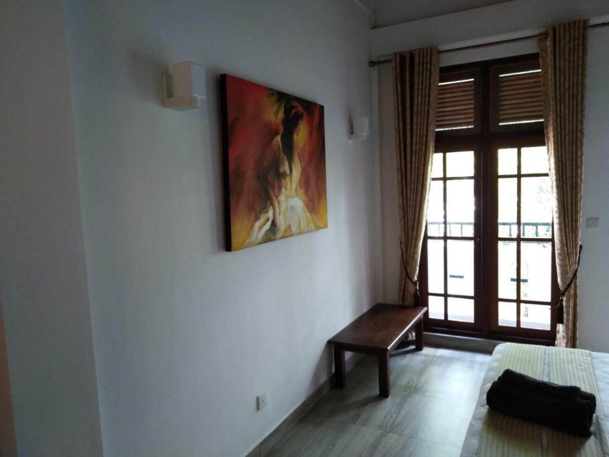 Lija Residence Negombo Exteriör bild